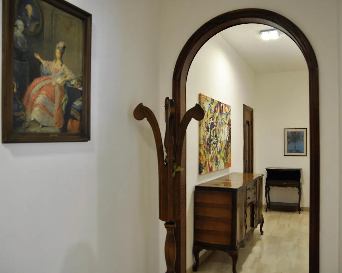 Via Diano Calderina Holidays إمبيريا شقة